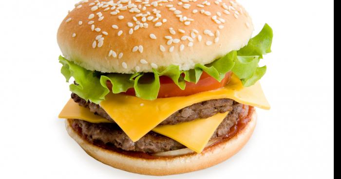 Mc Donald donne des hamburgers gratuit!