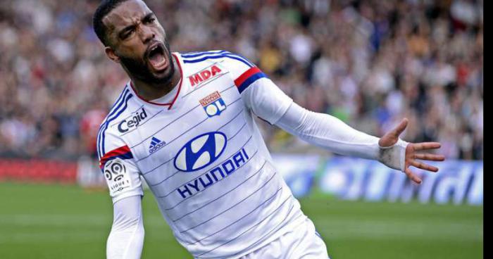 Des millions pour Lacazette !