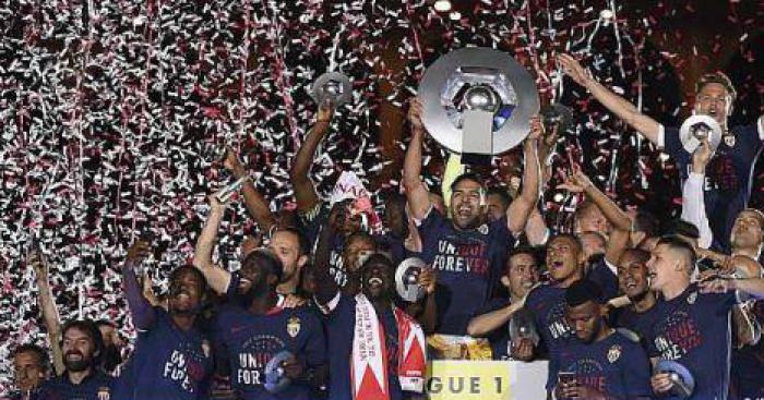 COUP DE TONNERRE SUR LA LIGUE 1