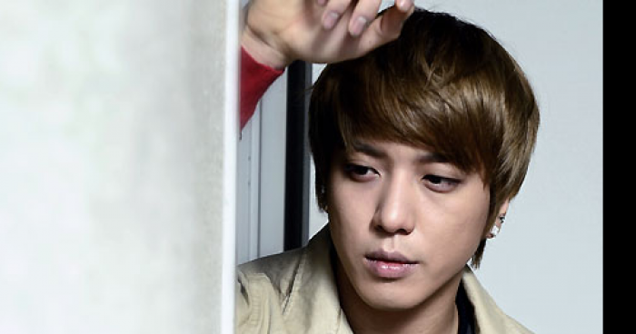 Yonghwa gonna leave  CNBLUE