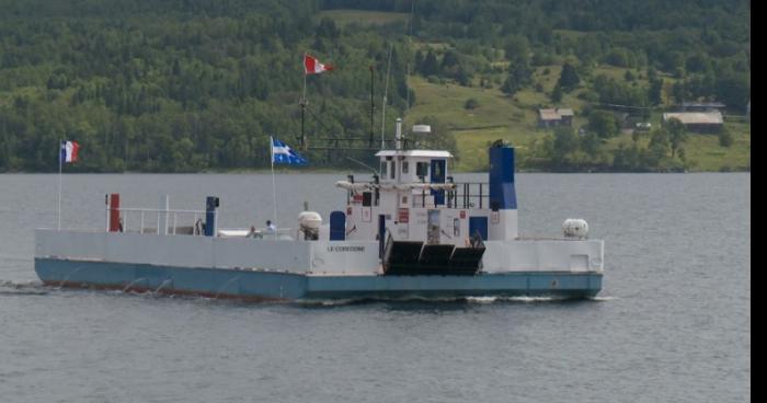 Témiscouata sur le lac, le traversier le Corégone sombre!