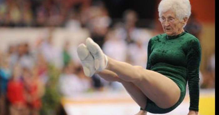 98 ans, elle bat le record de notre champion national