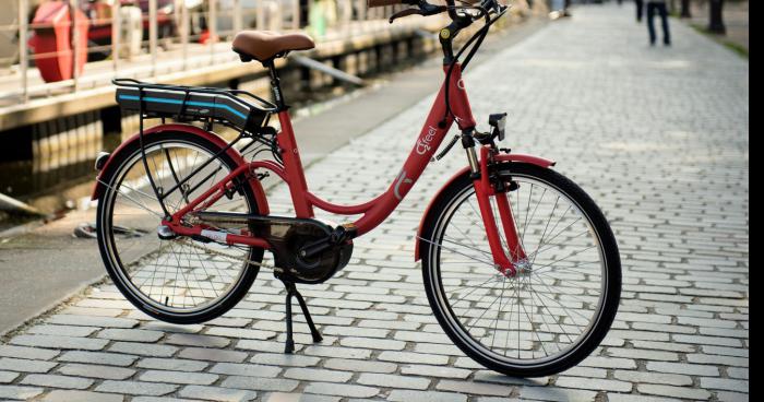 Un vélo d'Allemagne de l'Ouest s'enfuit laissant femme et enfants derrière lui