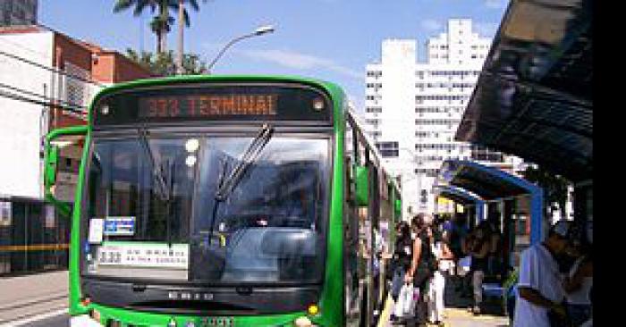 Des autobus seront bientôt carburer au caca