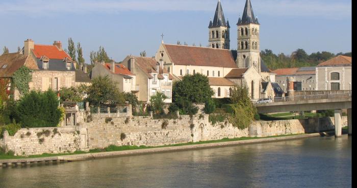 Google achéte la ville de Melun