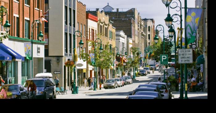 Sherbrooke renommera une rue du centre-ville en l'honneur de ''Madame Bou''