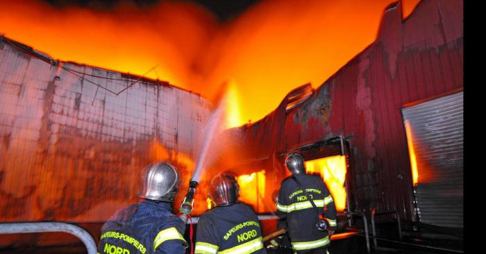 Incendie à Binche, une usine explose