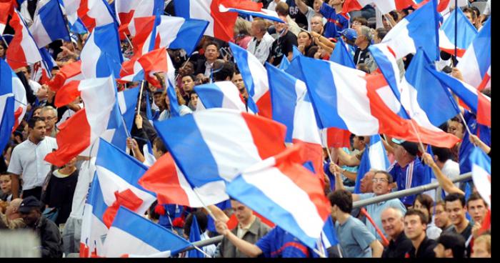 Interdiction de supporter  les équipes de foot .