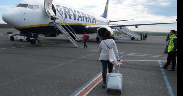 Panne d'un générateur sur un avion à l'aéroport de Rhodes