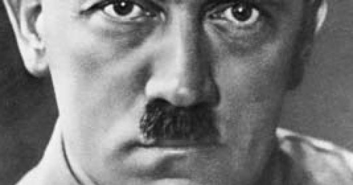 L'anus d'hitler retrouvé en pièce détachés !