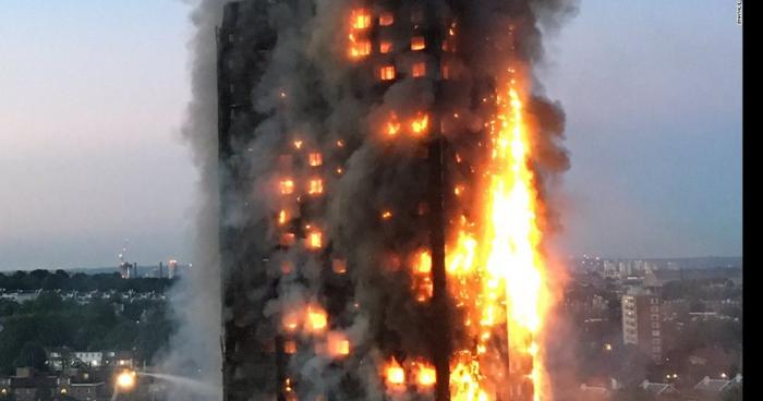 Un imbécil cris le feu au Travelodge