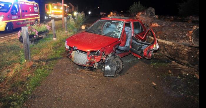 Visan : une voiture au fossé, le conducteur est introuvable