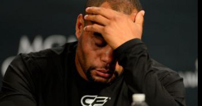 UFC 210 : Daniel Cormier est blessé, son combat contre ‘Rumble’ est annulé