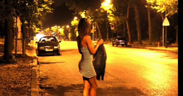 Une prostituée répondant au nom de Lune.