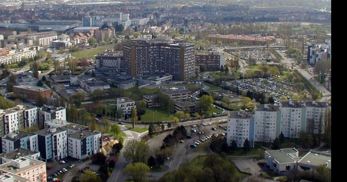 Une jeune adolescente chute du 7 eme étage.