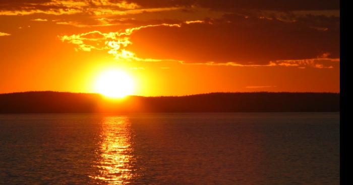 C'est à Laval qu'on trouve le plus beau coucher de soleil du Canada