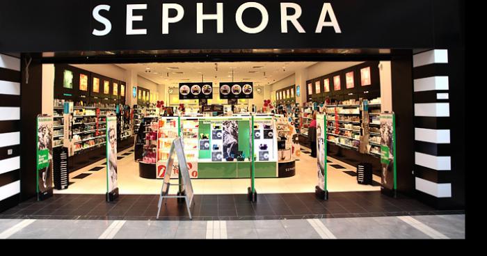 Les magasins de cosmétiques Sephora feront fermeture au Québec à compter du 6 décembre 2015