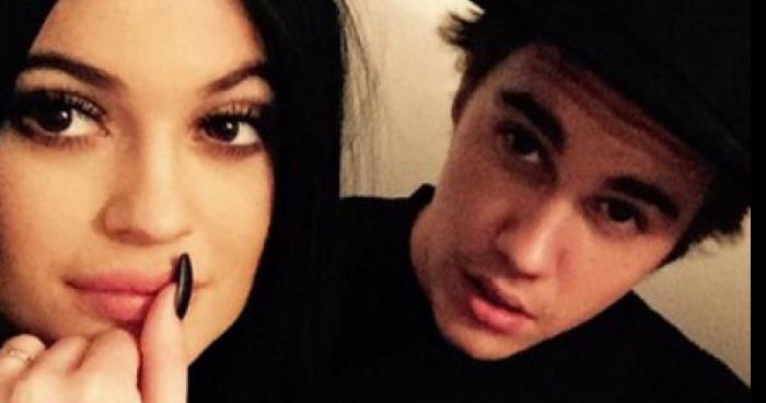 Kylie jenner is a cheater !