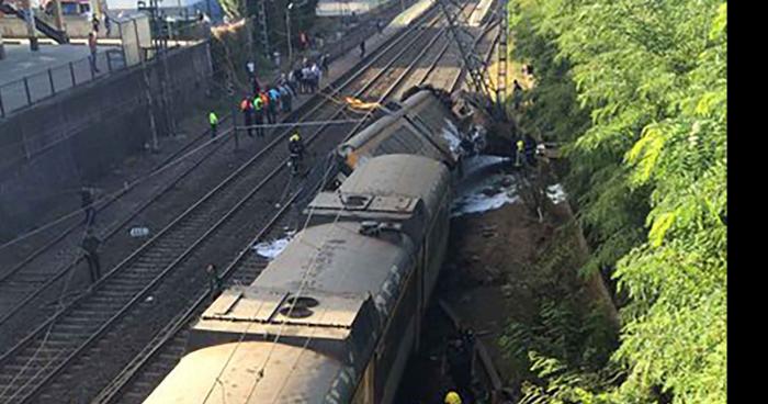 Le train déraille à Aubenton