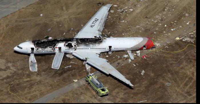 Un avion perd le contrôle des centaine de mort