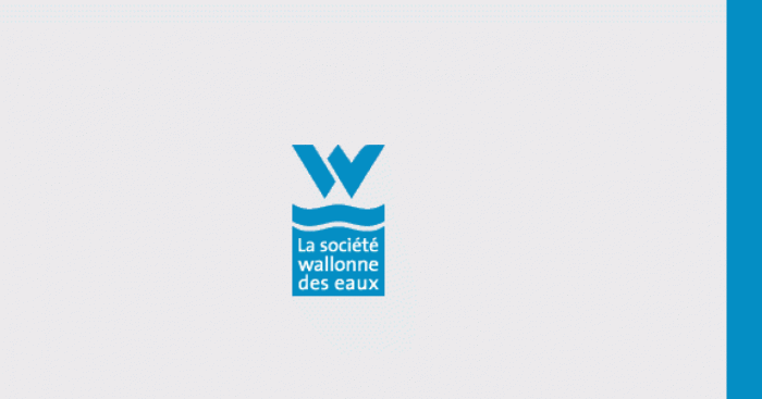 Une famille originaire de Charleroi porte pleinte contre la société wallonne des eaux (swde) car on leur a servis de l eau du robinet dans un restaurant.