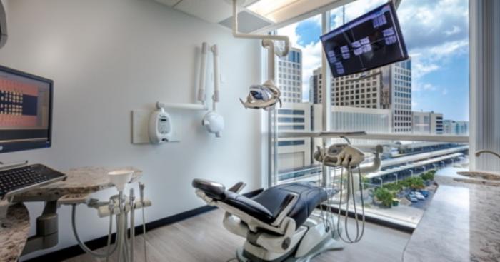 Vers une réduction drastique des prix pratiqués des dentistes ?