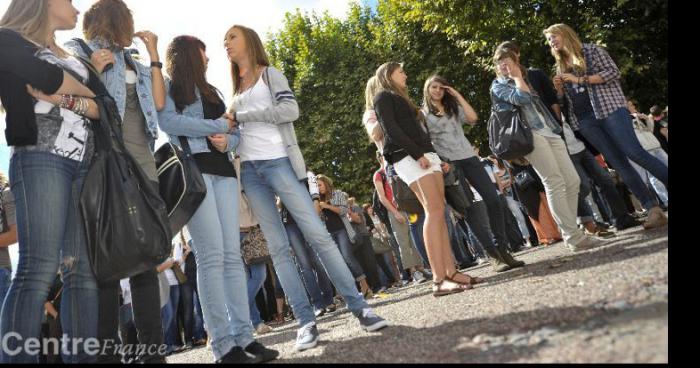 La rentrée repoussée au 15 septembre 2015