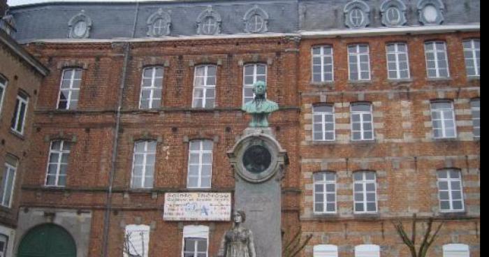 Les musulmans interdits à l’école catholique de Sainte-Thérèse.