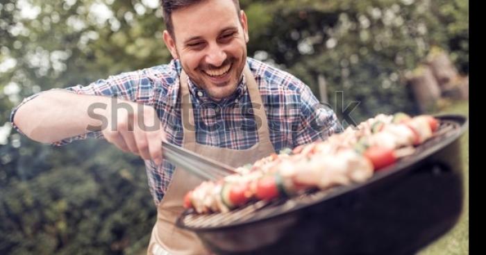 L’homme barbecue .