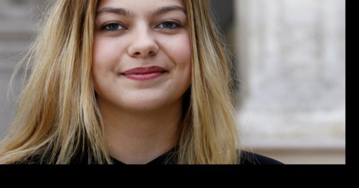 Sosie de louane à Calais