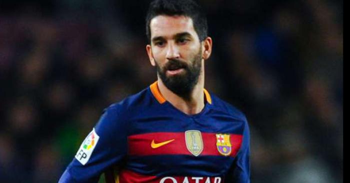 Arda Turan en route vers l'OM !