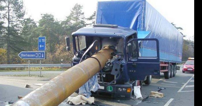 Accident majeur au Nebraska un camionneur Québécois impliqué