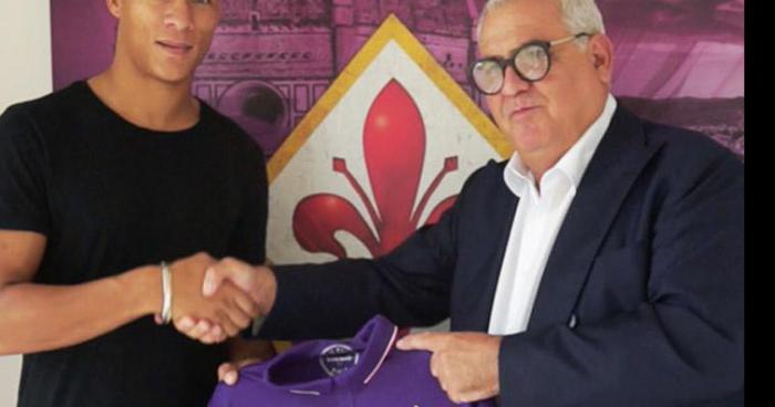 Ringraziamenti a De Maio per la sue 300 presenze in maglia viola