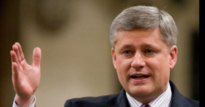 Steven Harper veut augmenter les impôts des familles de la classe moyenne et diminuer ceux des plus nantis