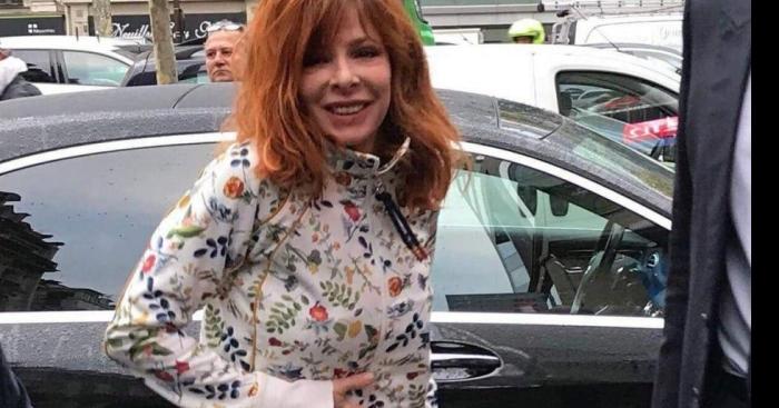 Mylène Farmer à la Feria de Nîmes