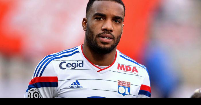 Victime d'un AVC, Alexandre Lacazette dans le coma