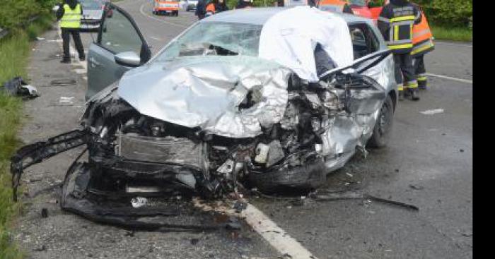 Aude : Jeune fille décédée à la suite d'un accident de voiture, vendredi soir aux environs de 22h.