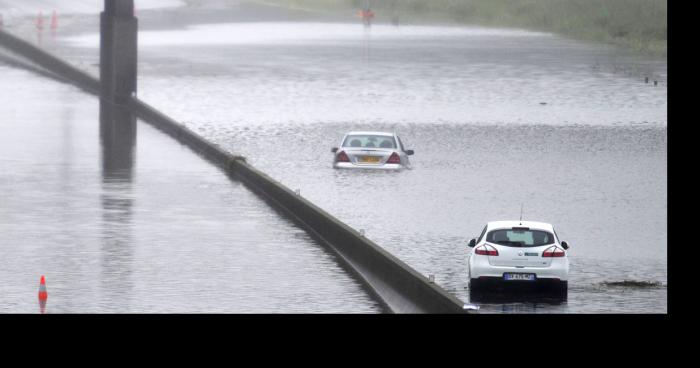 Inondations sur l'autoroute A81 en direction de Rennes au niveau du Mans