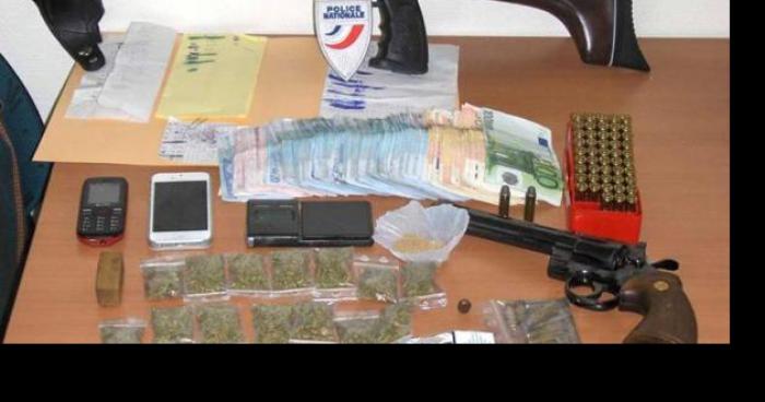 Palais de justice, Un jeune dealer pris avec 9kg de cannabis ainsi que 5800e en espèces