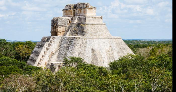 Gisors : La pyramide connait depuis Vendredi une invasion massive de Persans de Chambly