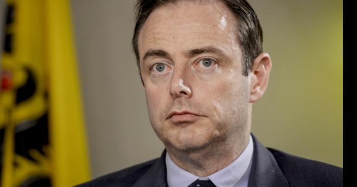 Bart De Wever parvient à un compromis pour diviser la Belgique.